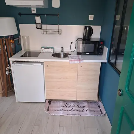 Dans Le Apartment Nizza